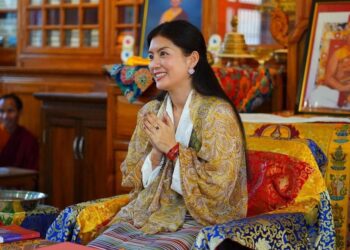 བརྩོན་འགྲུས་བསྐྱེད་ན་འབྲས་བུ་འཐོན་རྒྱུ་རེད།